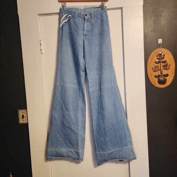 Vintage 1970s bell bottoms - Picture 1 of 5